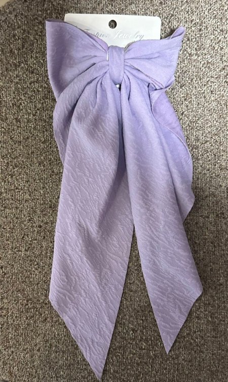 دبوس ببيوني